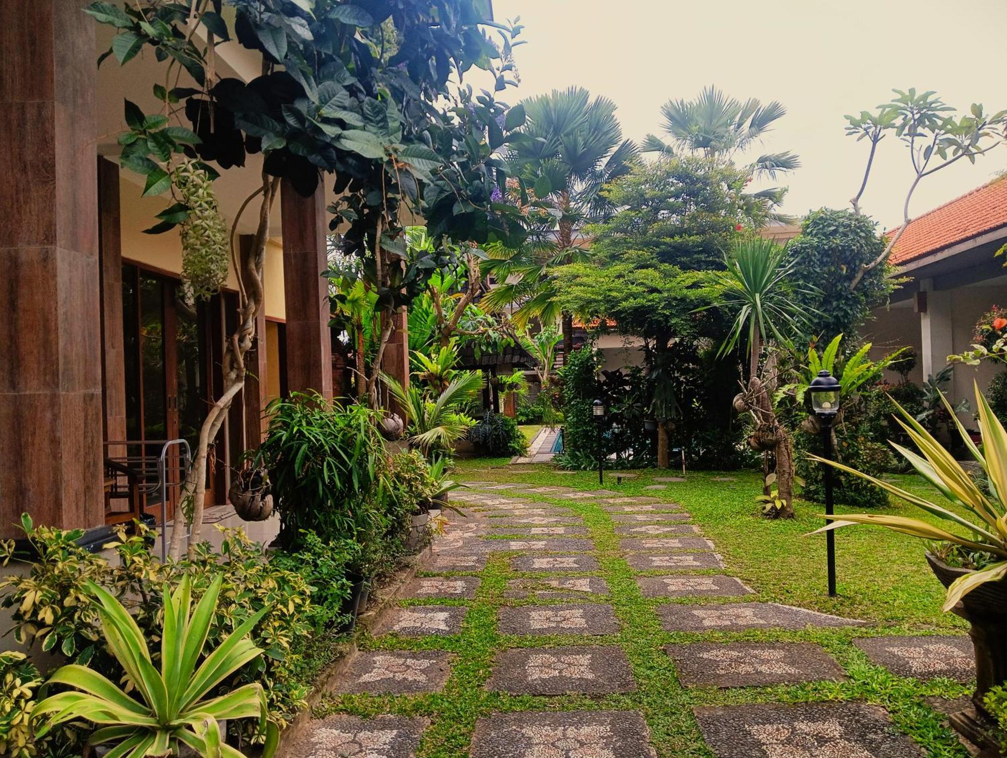 Kama Ayu Bungalow Ubud  Exterior photo